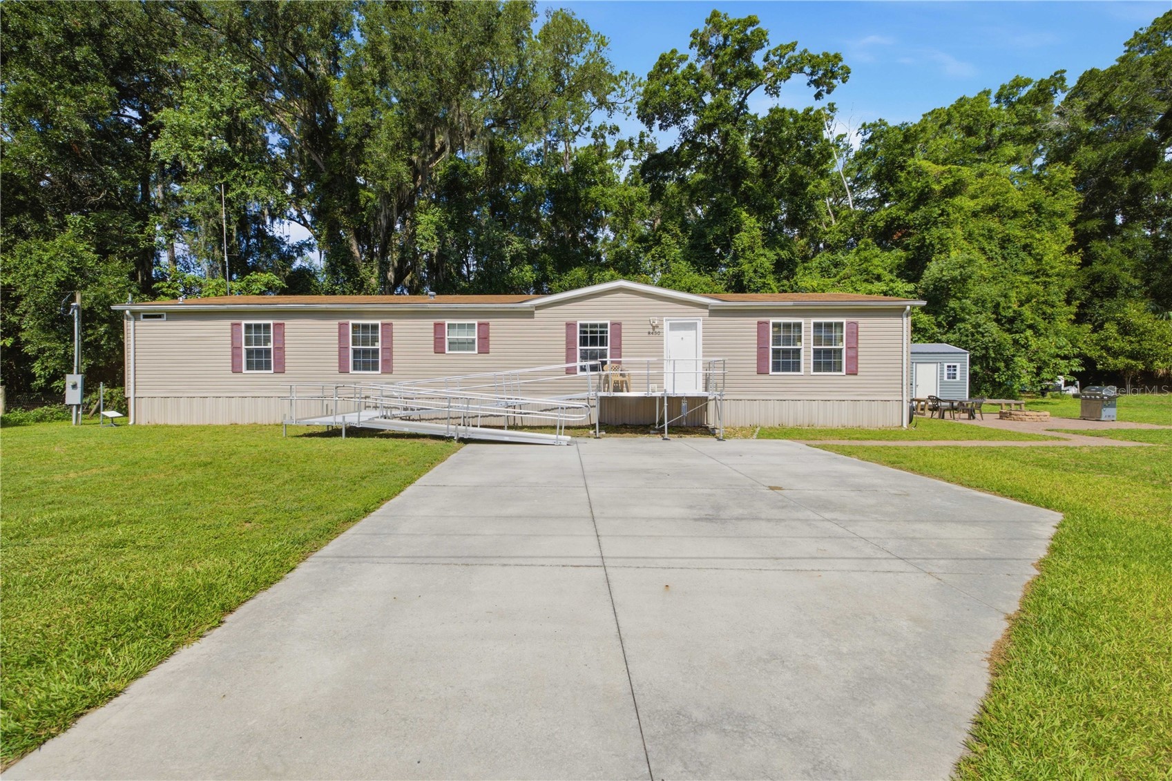 8450 NW 15TH AVENUE