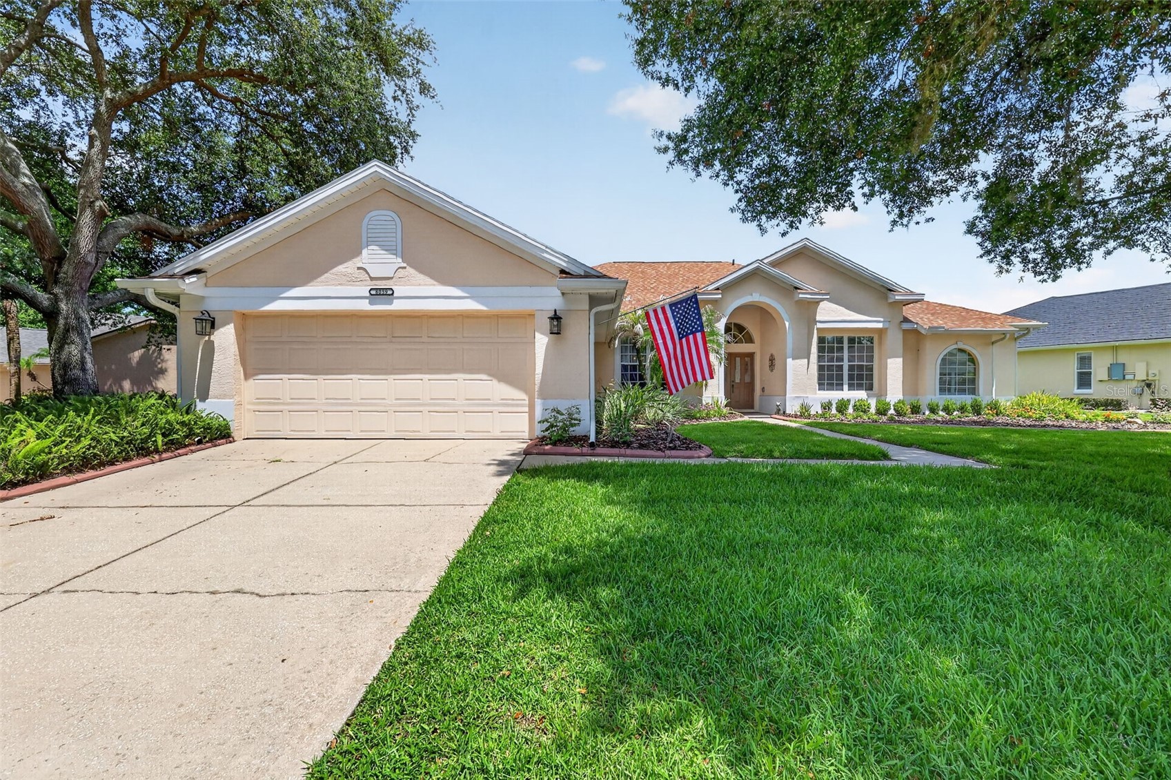 8059 LAUREL RIDGE DRIVE