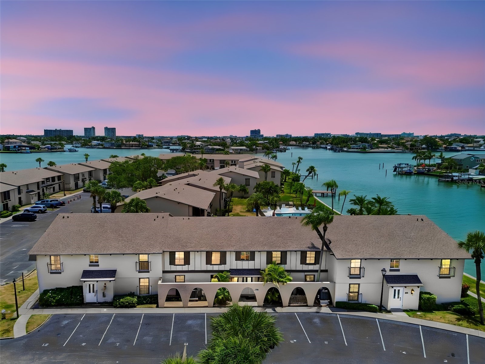 505 PLAZA SEVILLE COURT 12