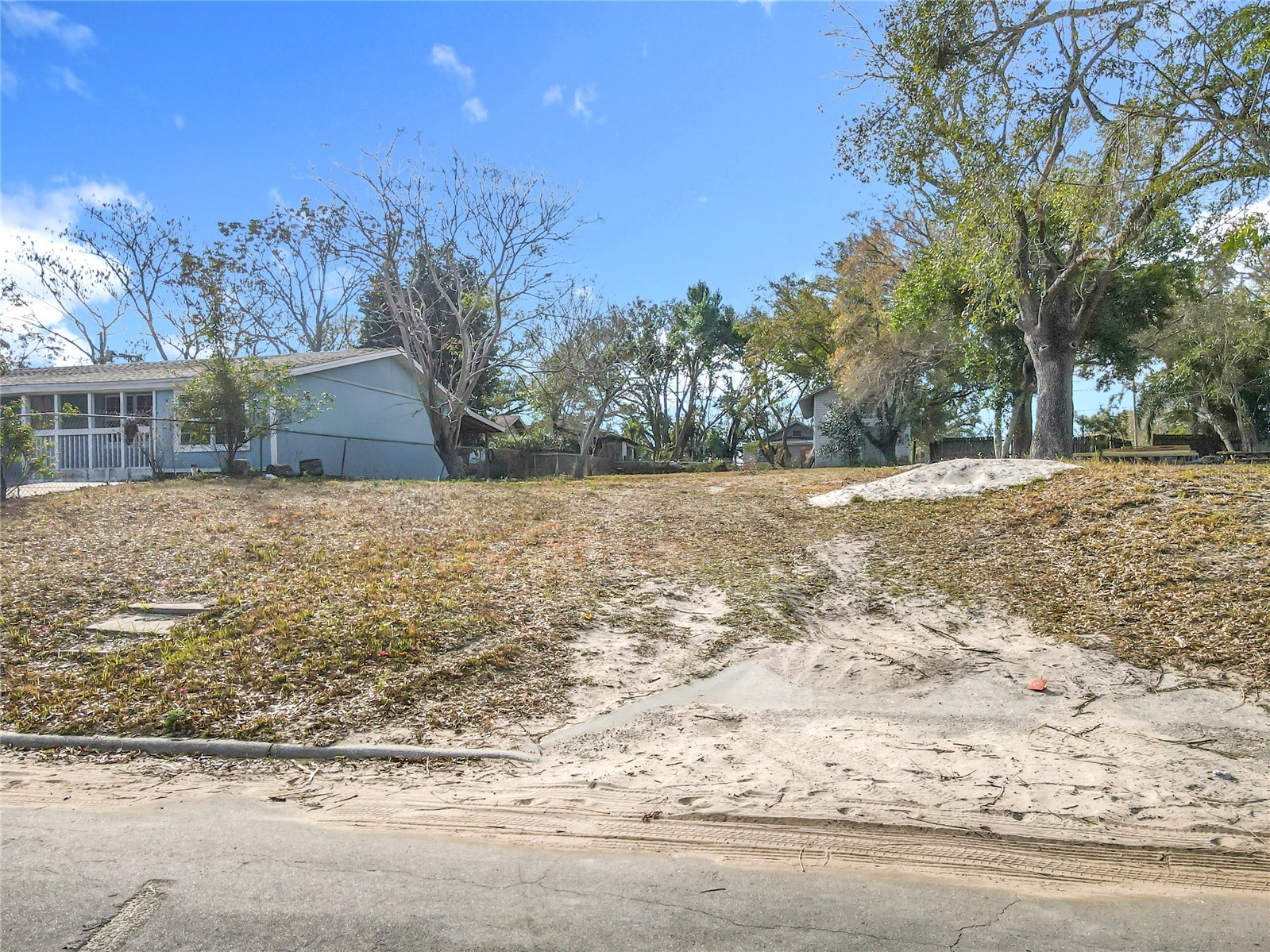 309 WEAVER AVENUE