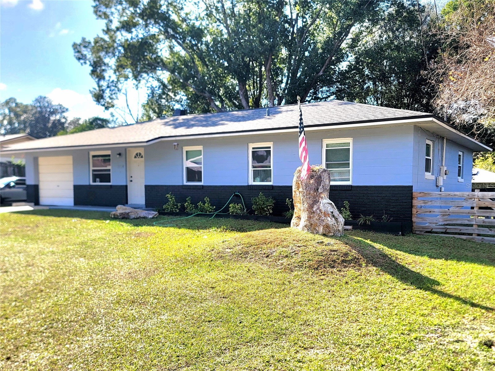 2826 NE 18TH COURT