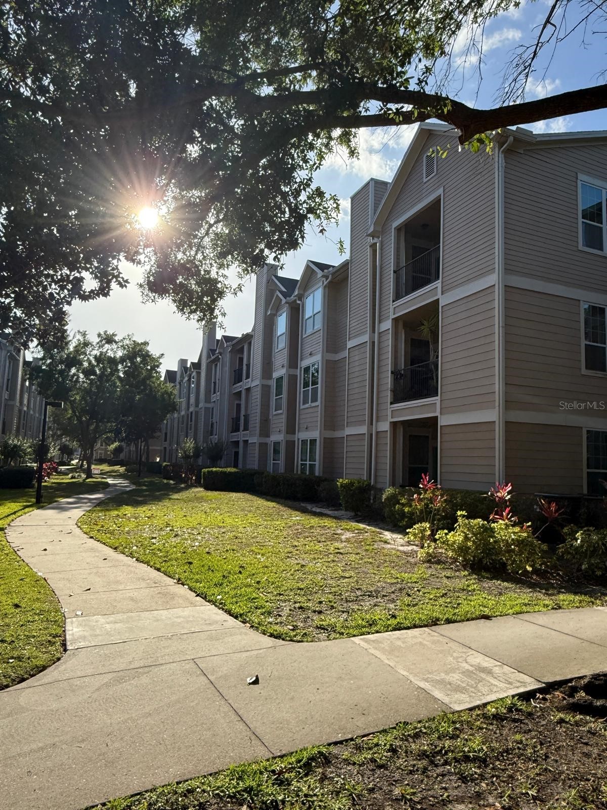 2015 ERVING CIRCLE 307