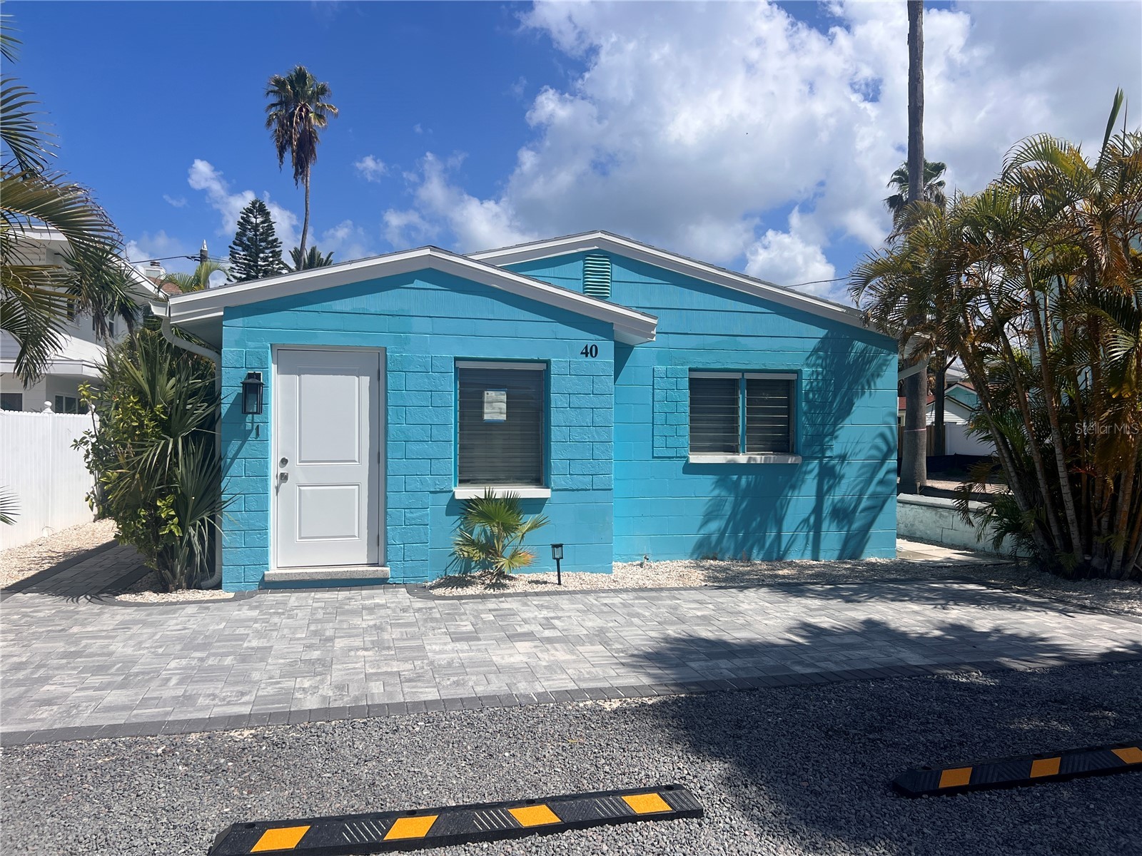 40 82ND AVENUE Unit 2