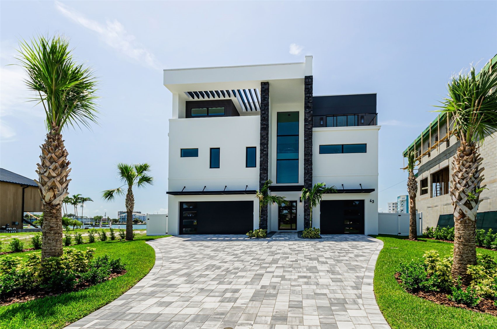 43 DOLPHIN DRIVE
