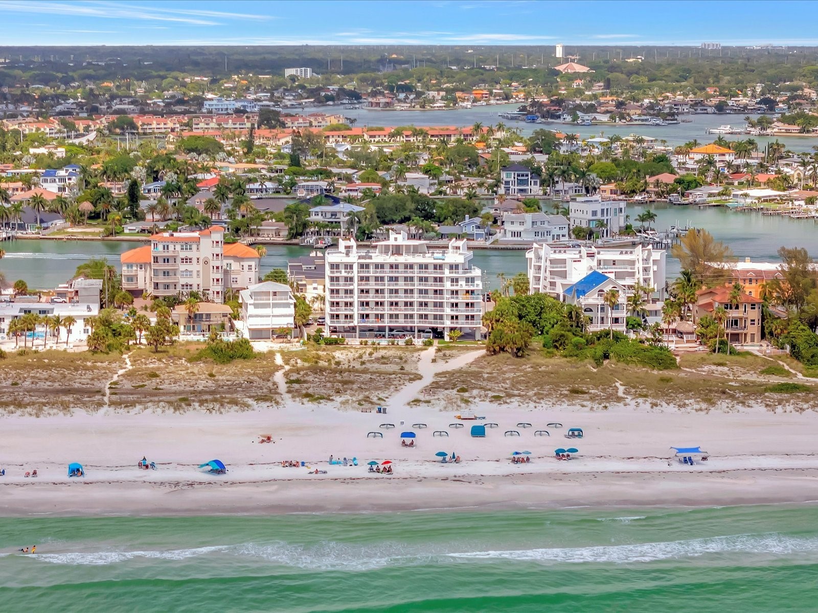 10116 GULF BOULEVARD 502W