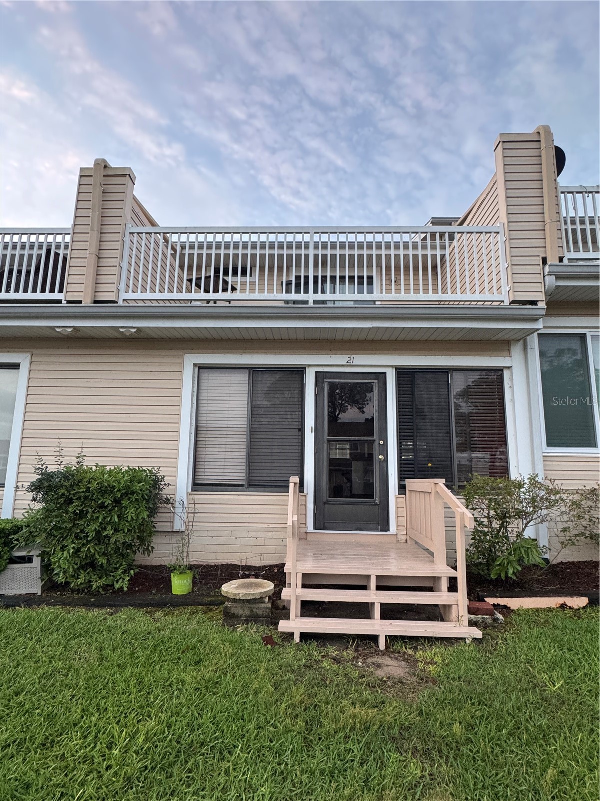 11001 SE SUNSET HARBOR ROAD D21