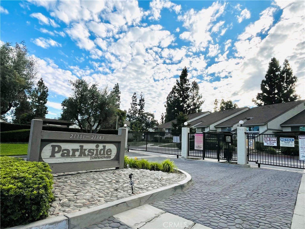 21321 Norwalk Boulevard 147