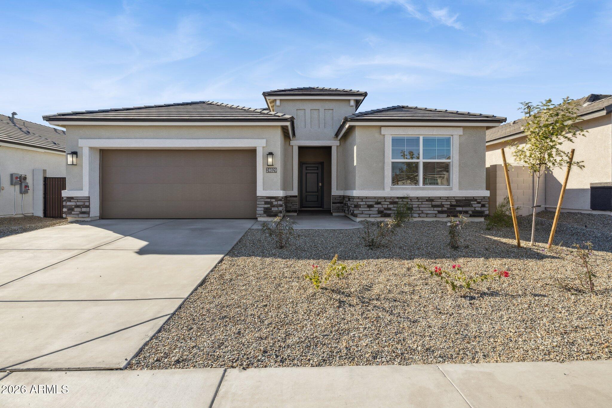 23964 W YAVAPAI Street, Buckeye, AZ 85326