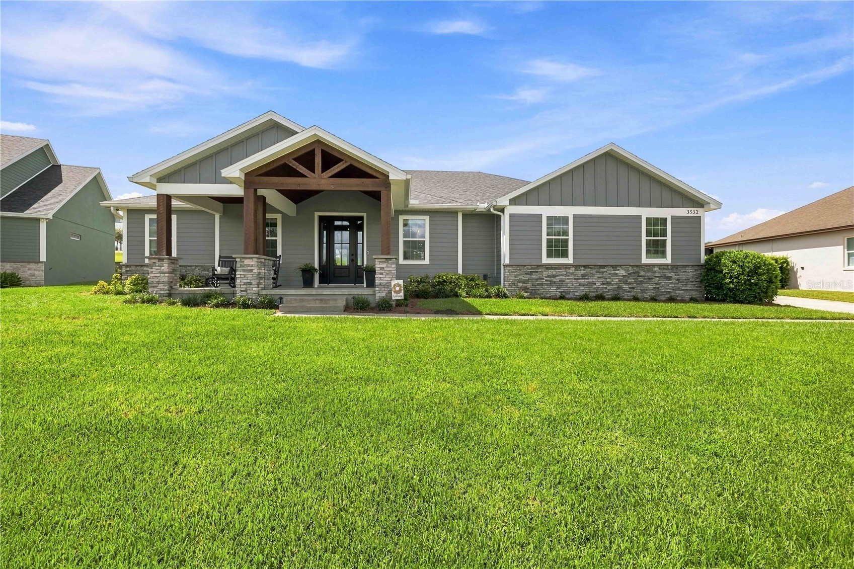 3532 RIDGE VIEW LANE