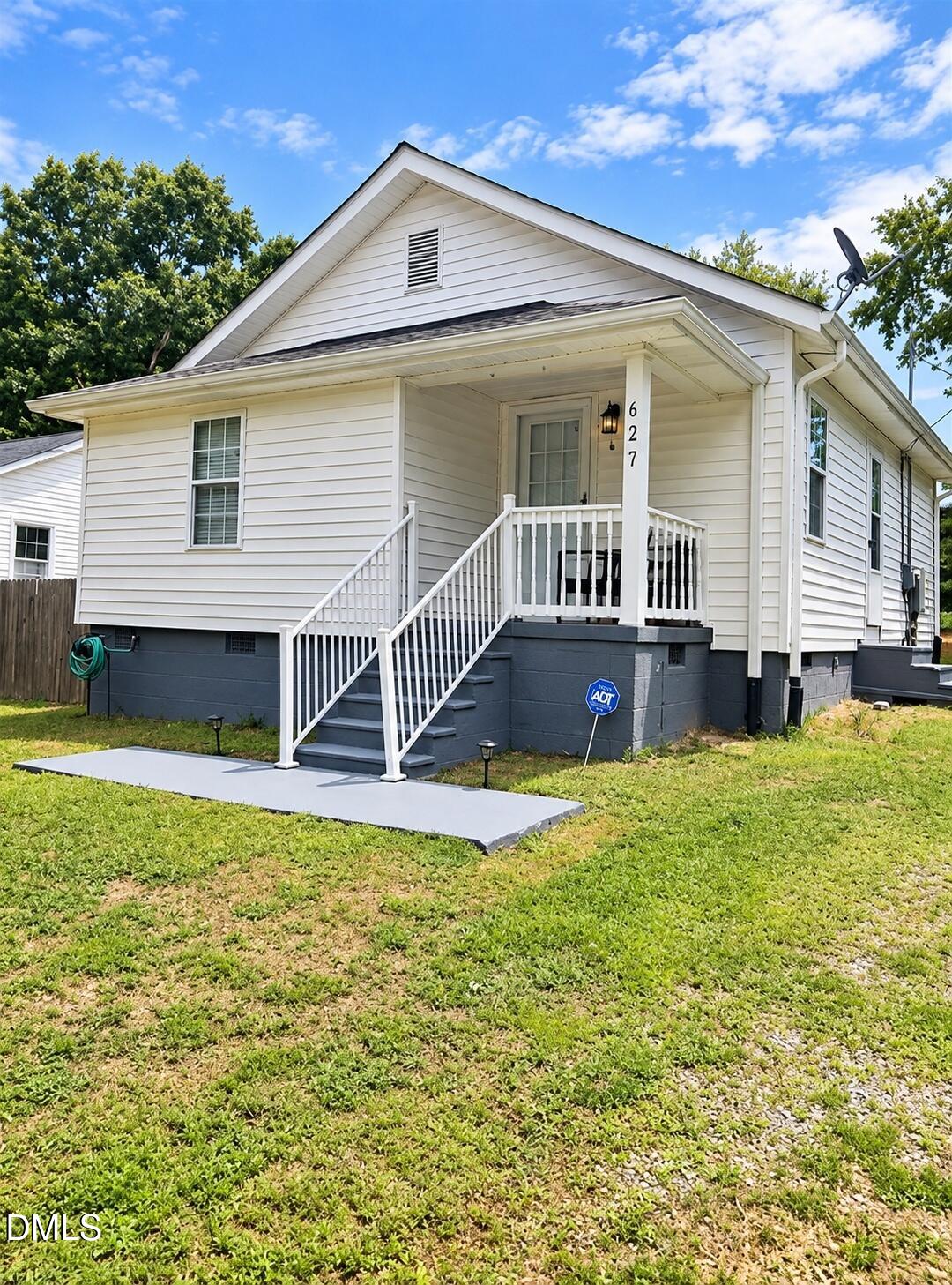 627 Dailey Street, Burlington, NC 27217