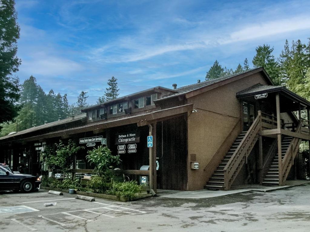 884 Portola Road A17