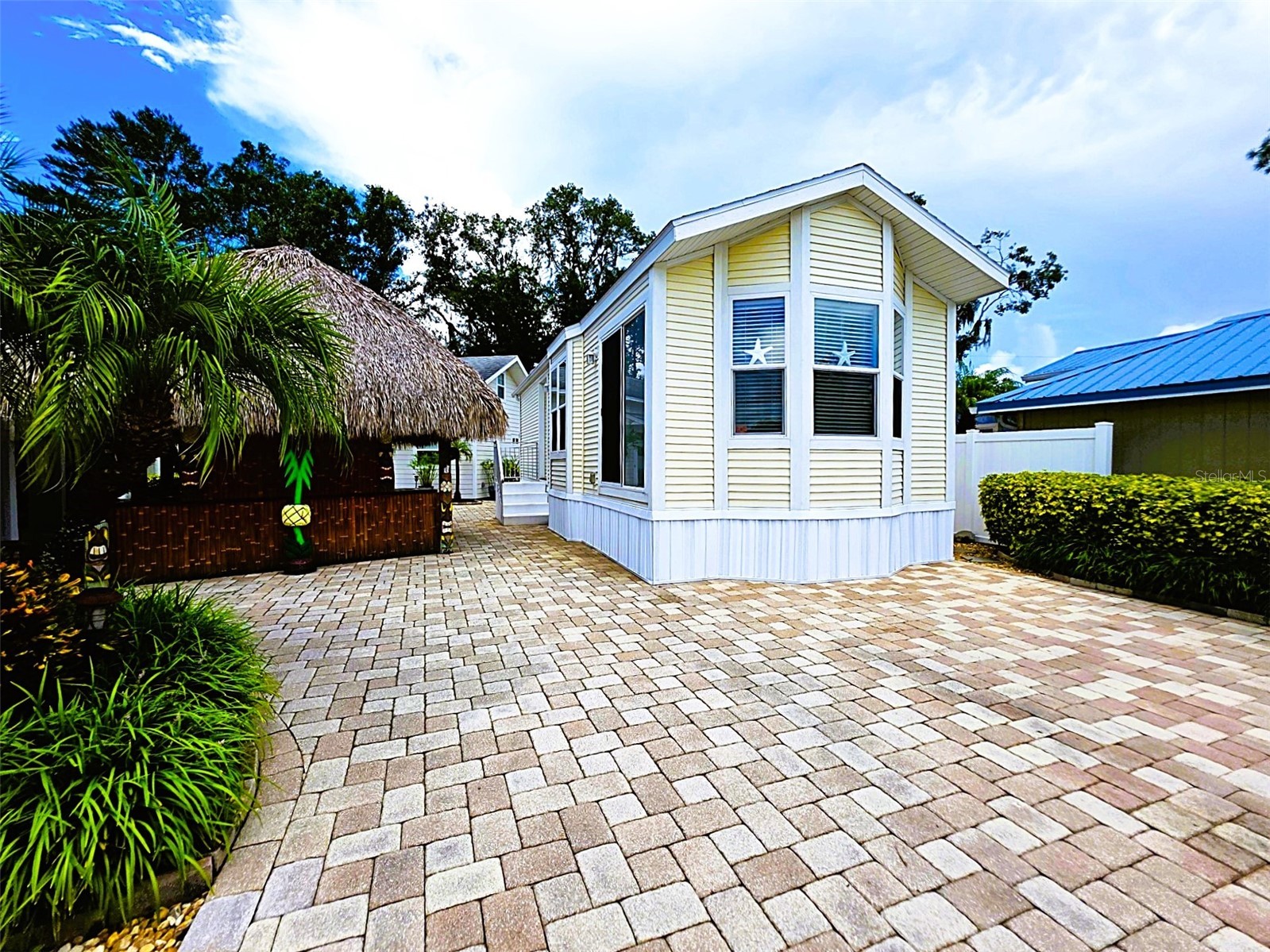 20300 LEONARD - LOT 33