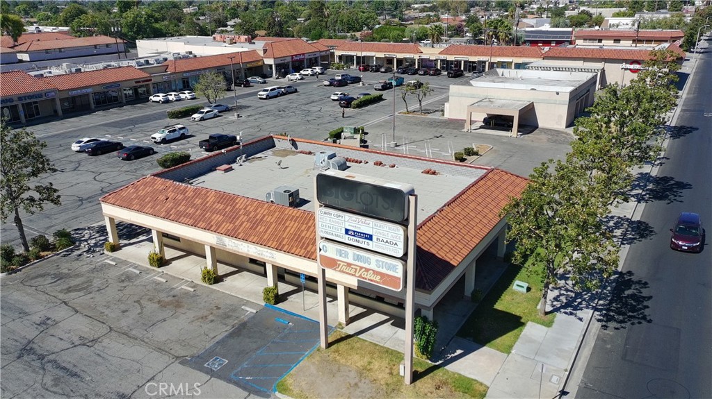 1981 E Florida Avenue