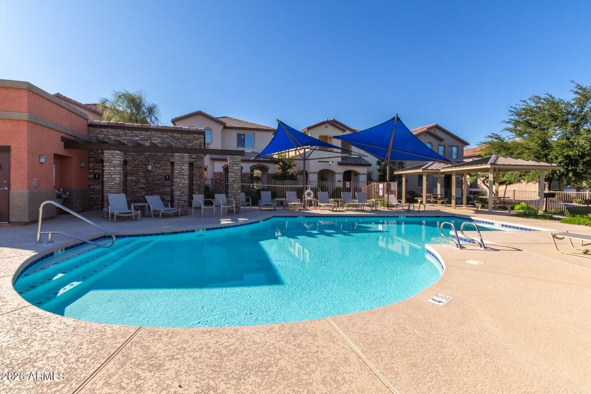 9160 W MEADOW Drive, Peoria, AZ 85382