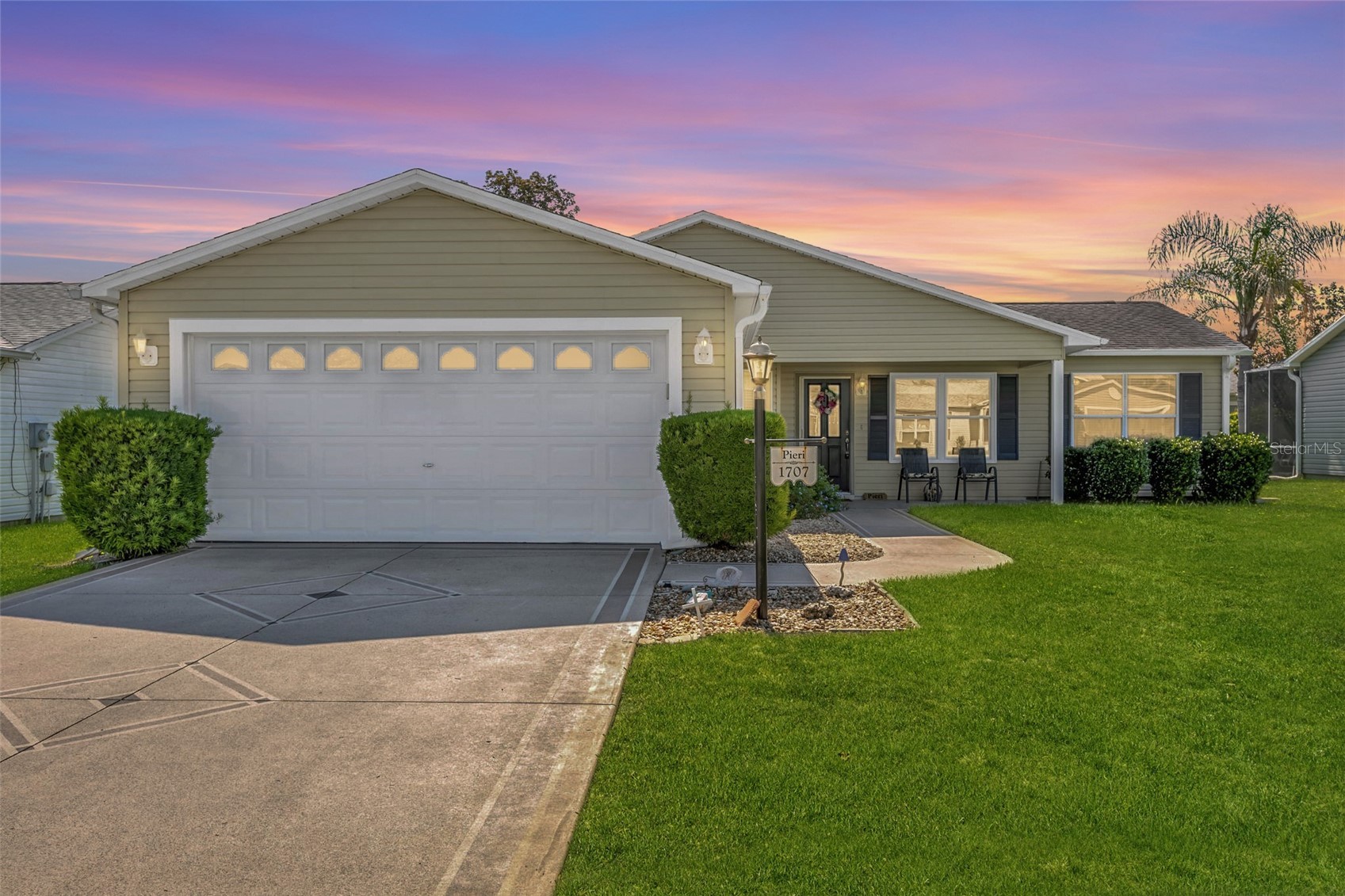 1707 GOMEZ PLACE