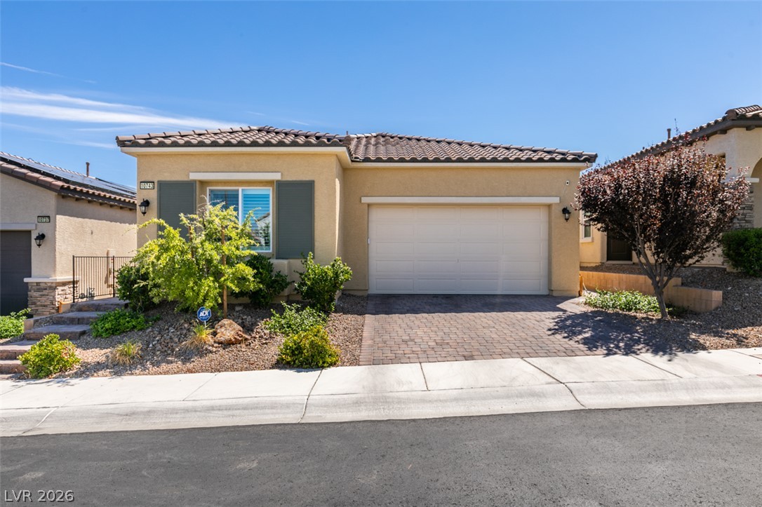 10743 Skye Lily Avenue