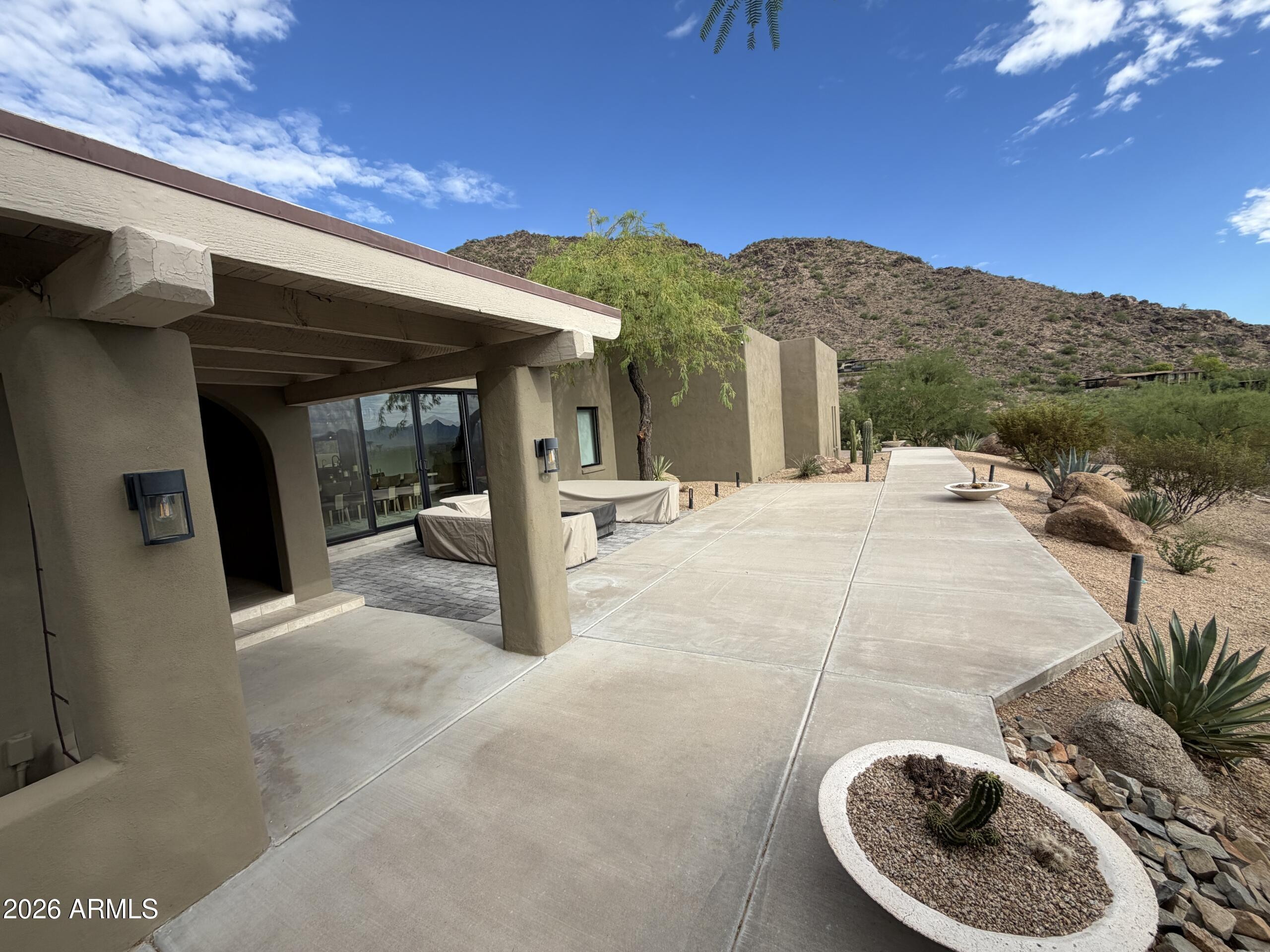 5849 E HUMMINGBIRD Lane, Paradise Valley, AZ 85253