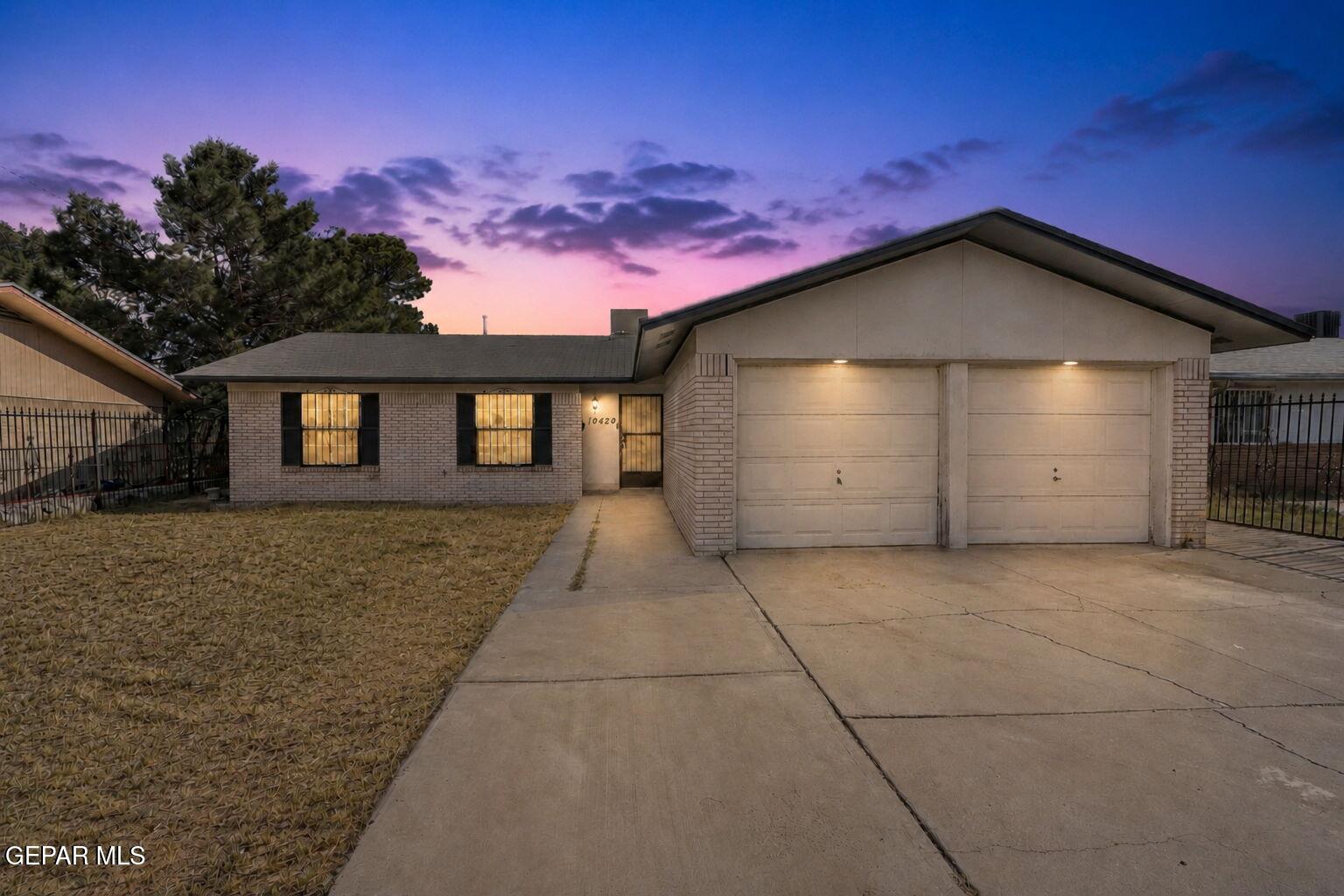 10420 MAXWOOD Drive, El Paso, TX 79935