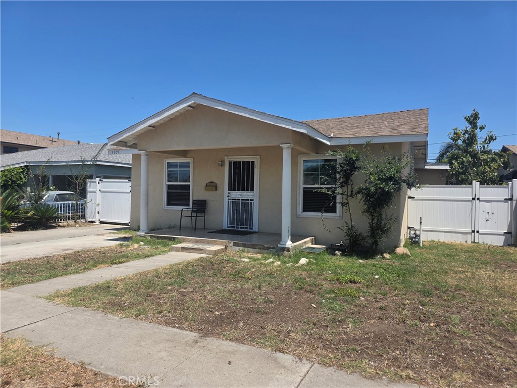 3509 W Flower