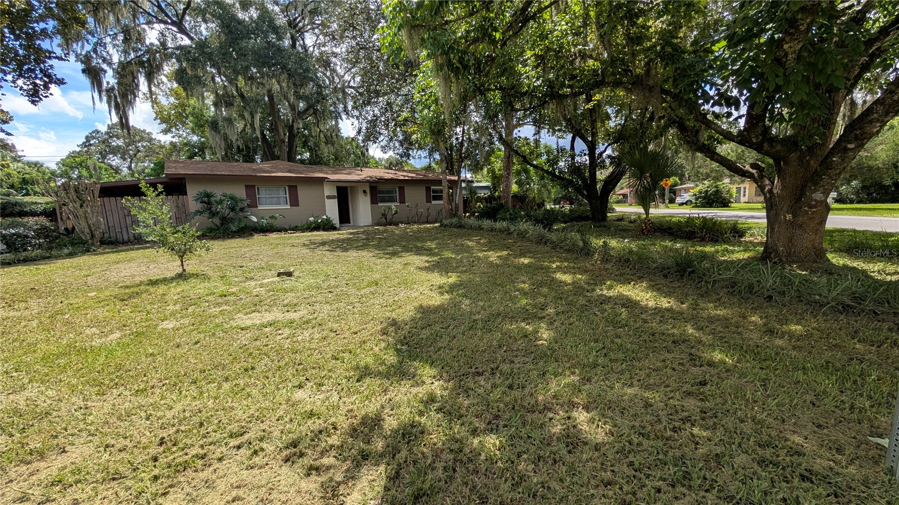1408 NE 25TH PLACE