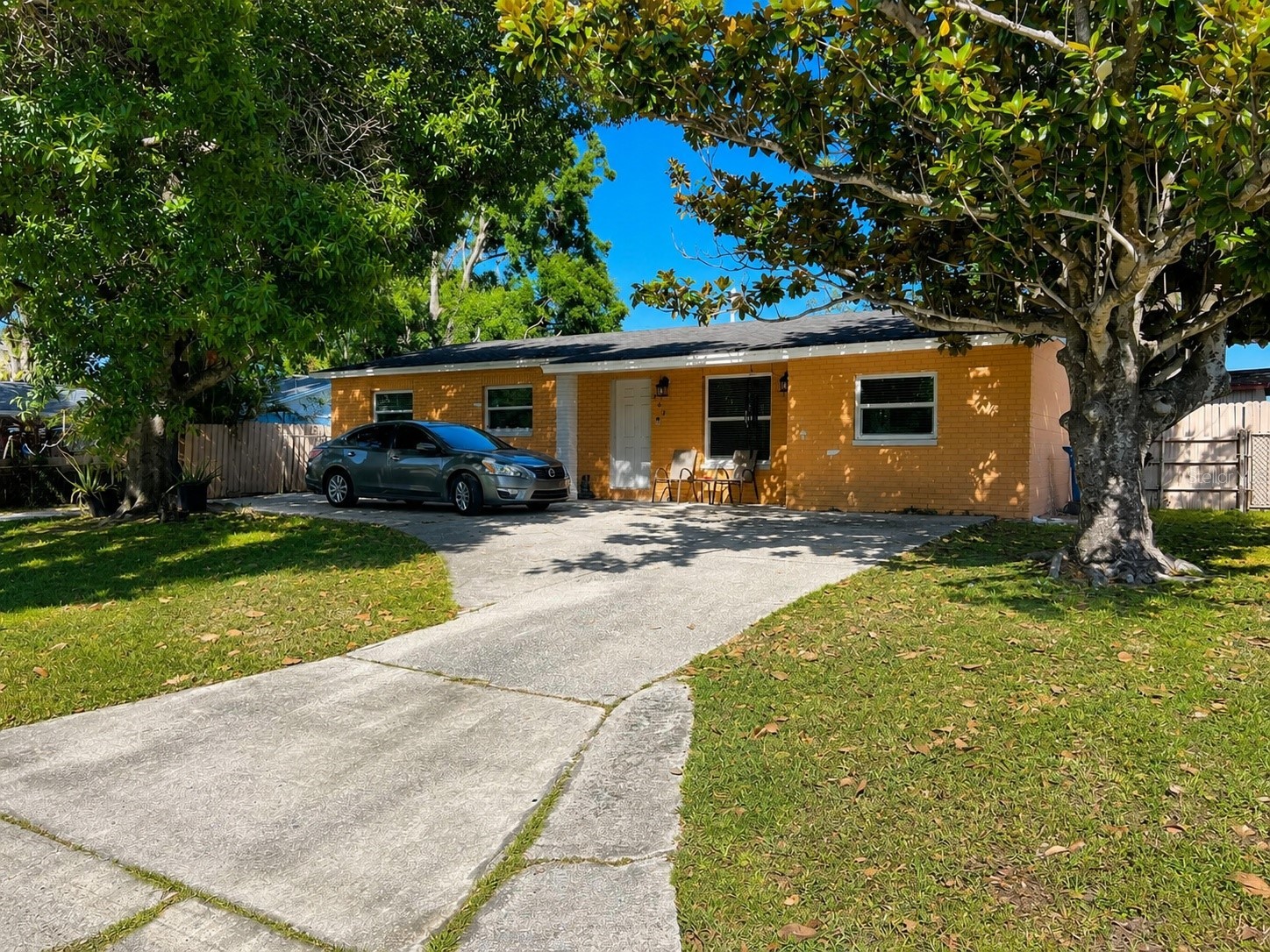 802 PAPAYA DRIVE