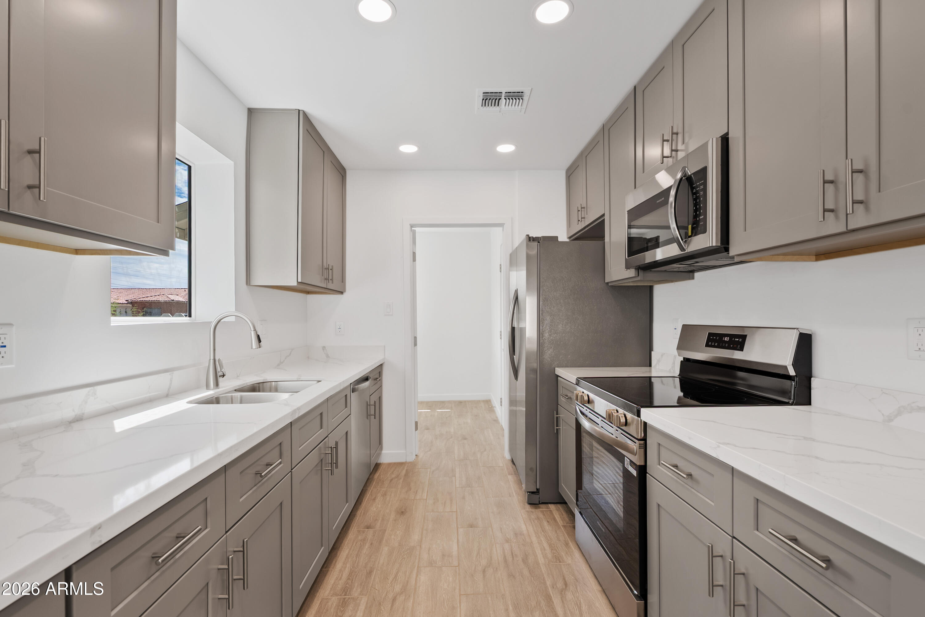 1726 E CORONADO Road, Phoenix, AZ 85006