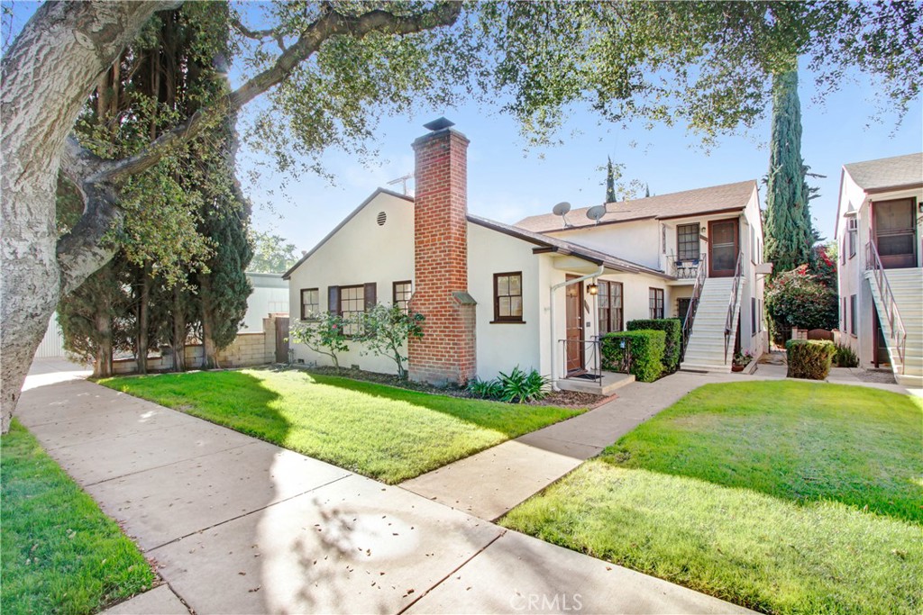 1658 Del Valle Avenue B