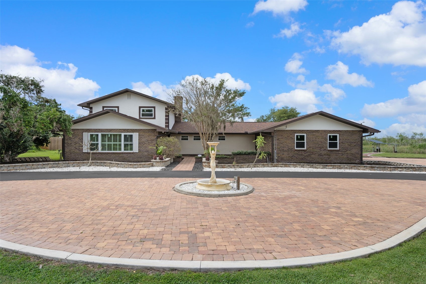 2309 CYPRESS WALK WAY