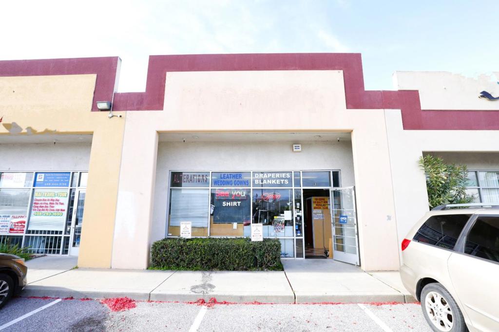 2114 Senter Road 13