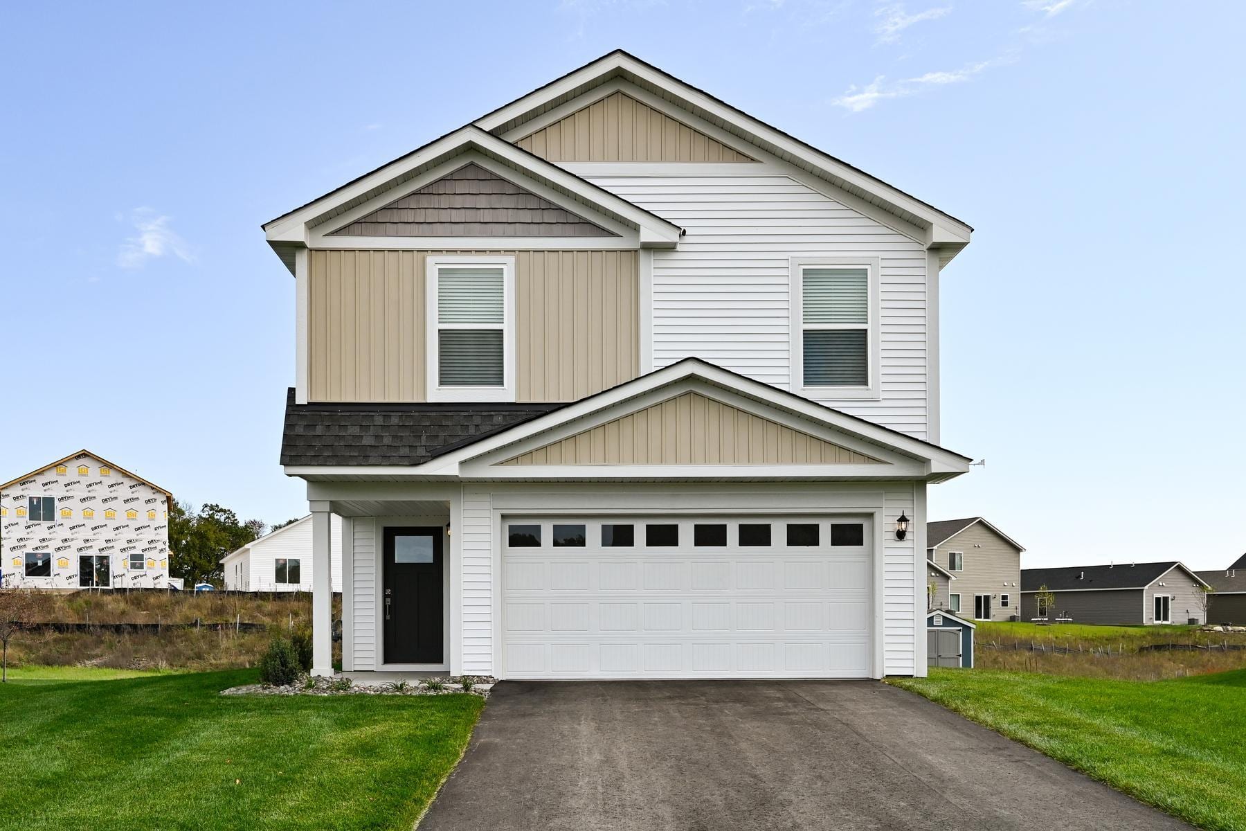 906 Spruce Circle N, Cambridge, MN 55008