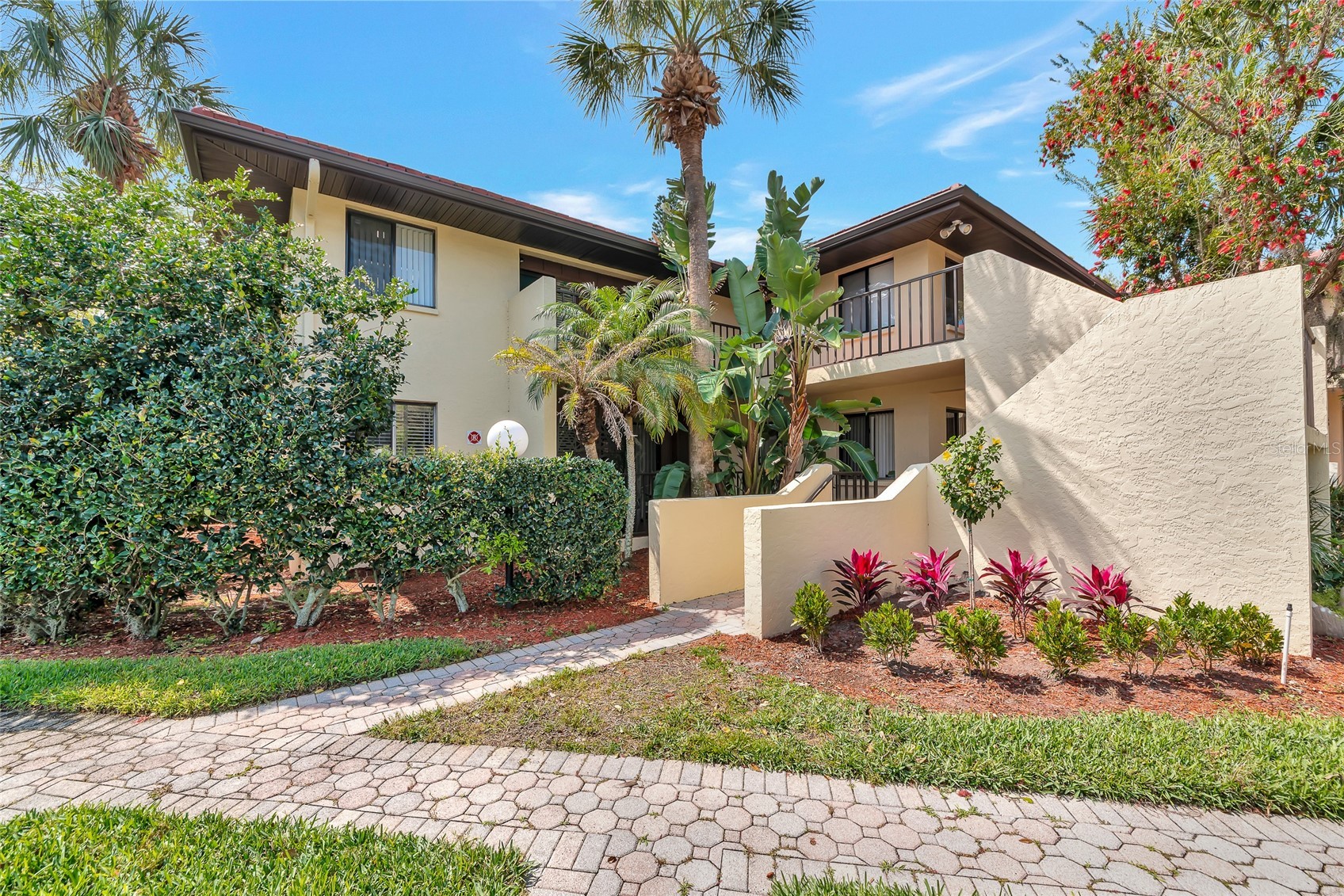 6423 EGRET LANE 406