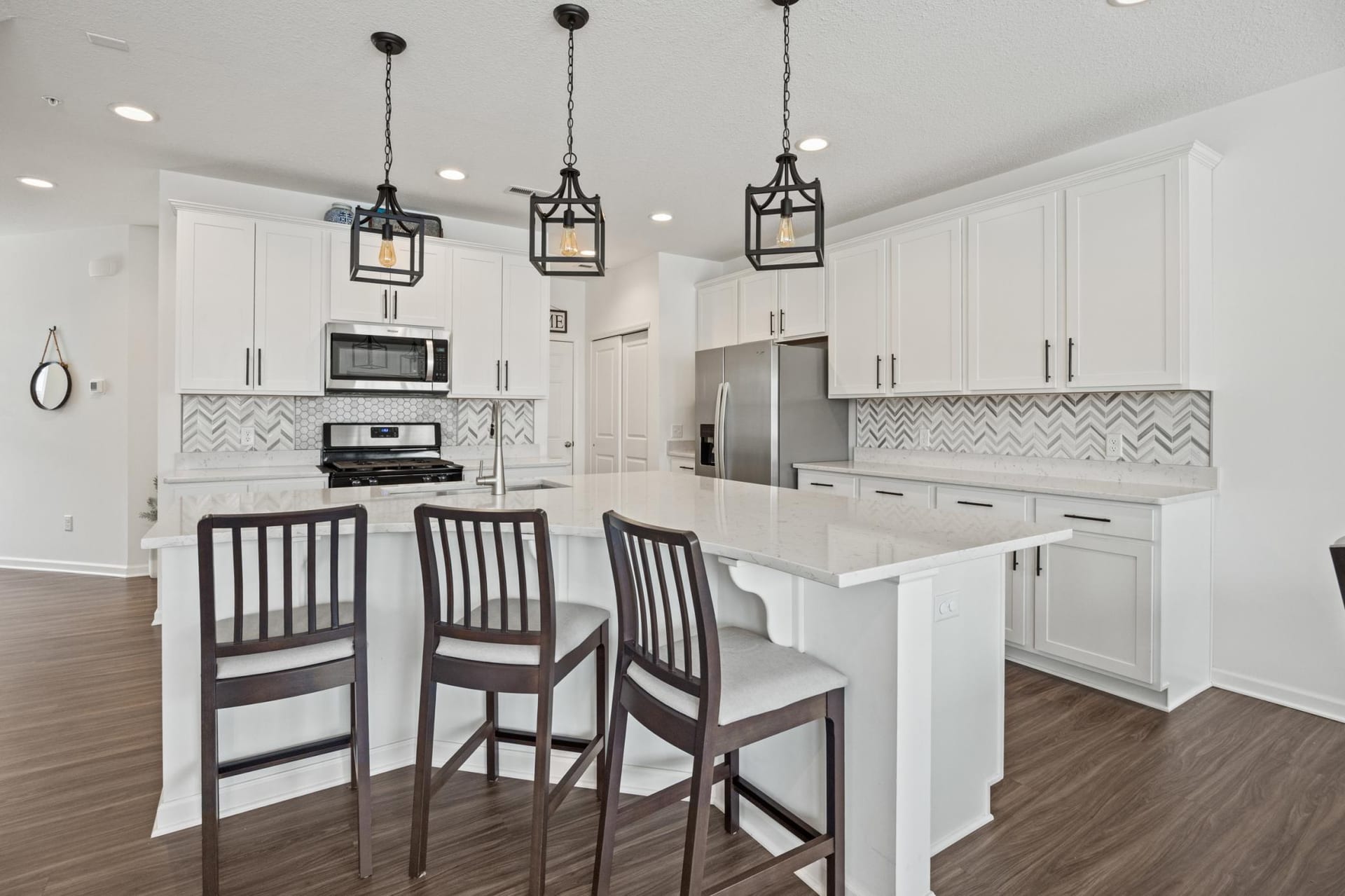 7161 Walnut Grove Way N, Maple Grove, MN 55311
