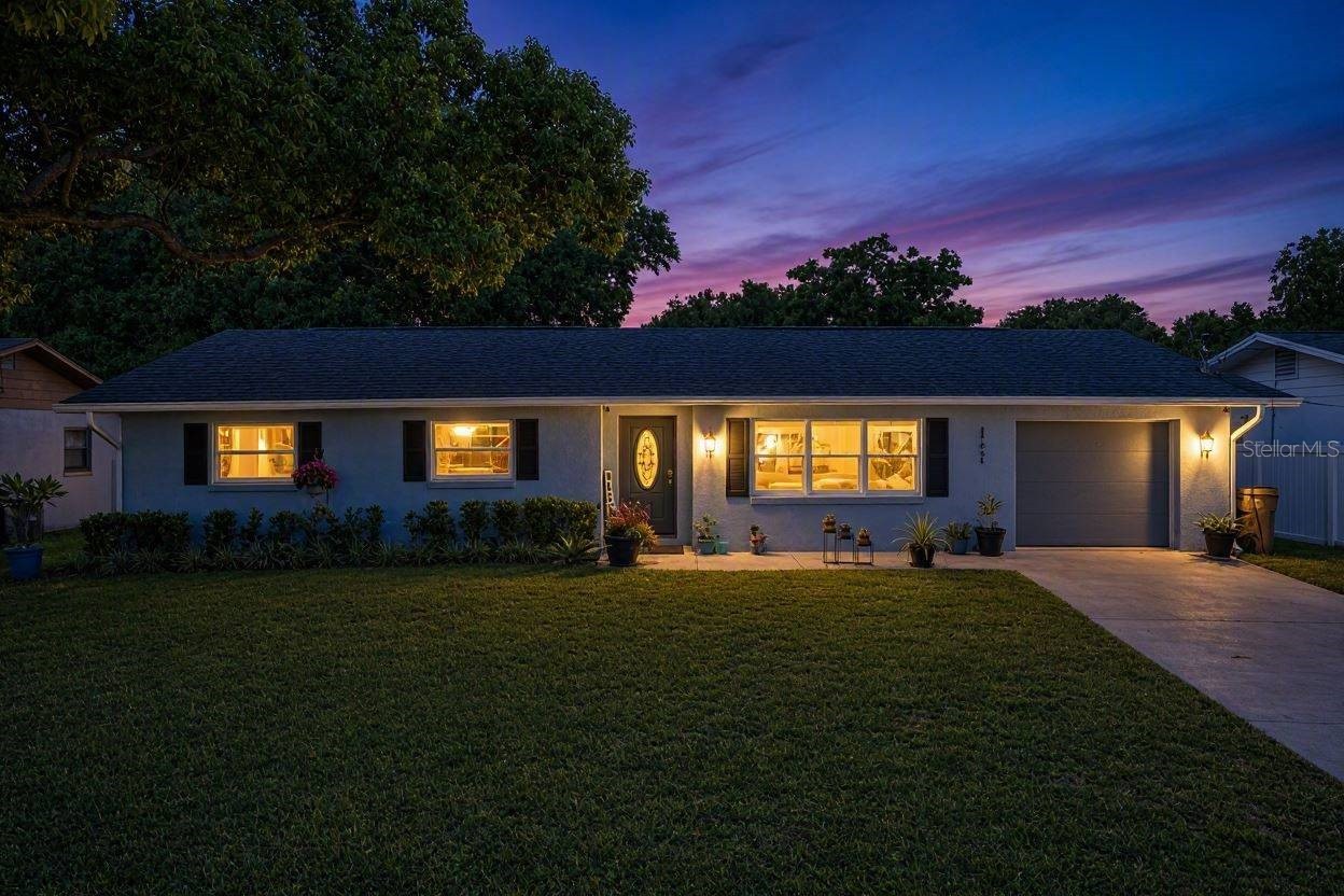 27821 LOIS DRIVE