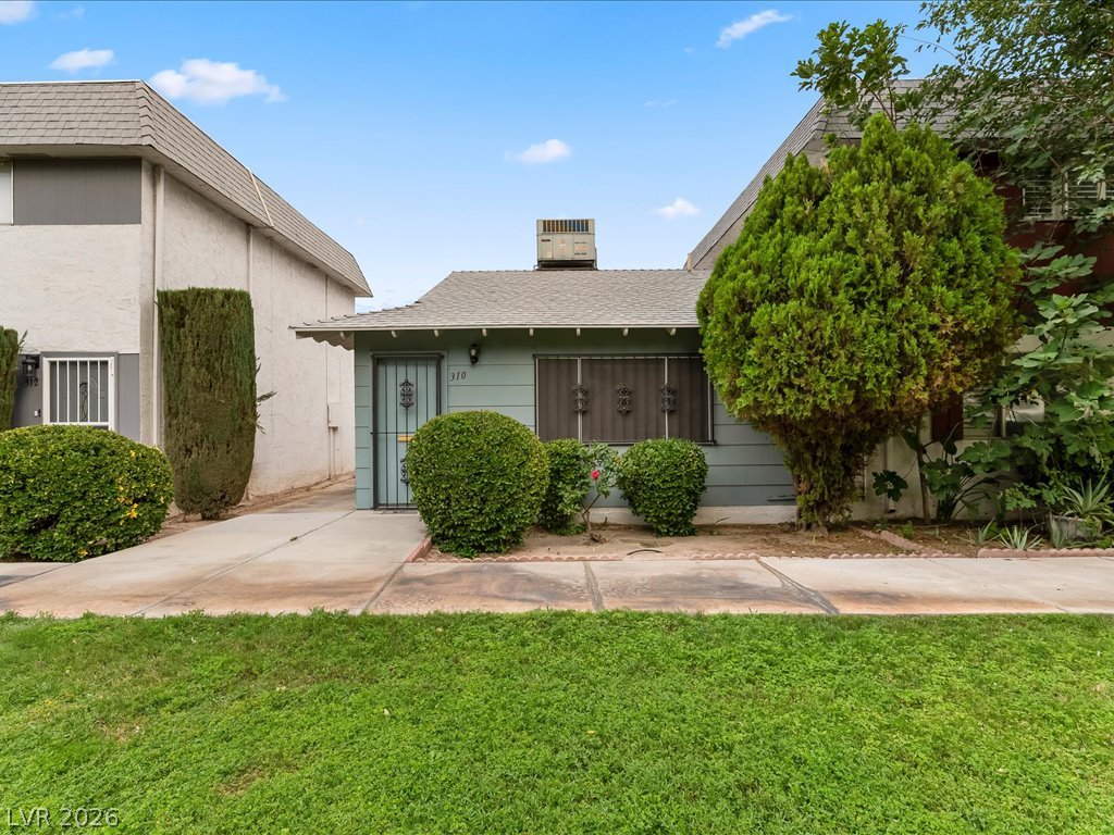 310 Greenbriar Townhouse Way