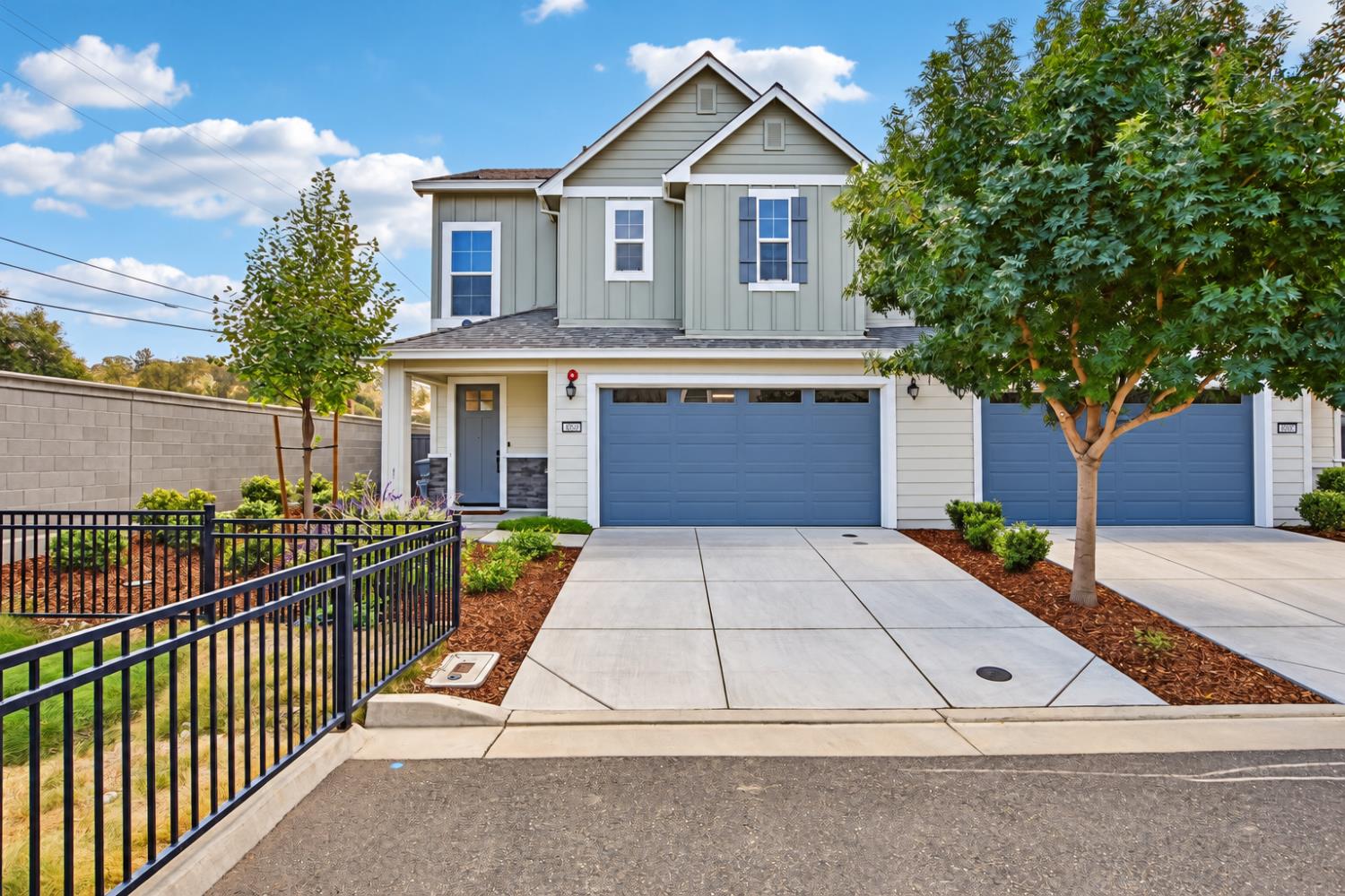 9060 Summit Ln, Granite Bay, CA 95746-8927