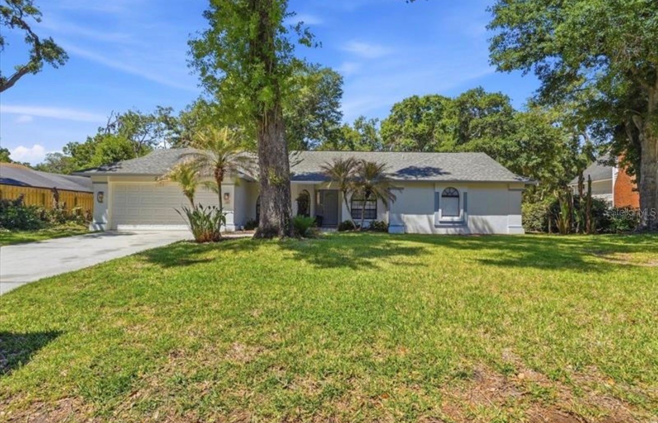 2800 HAMMOCK DRIVE