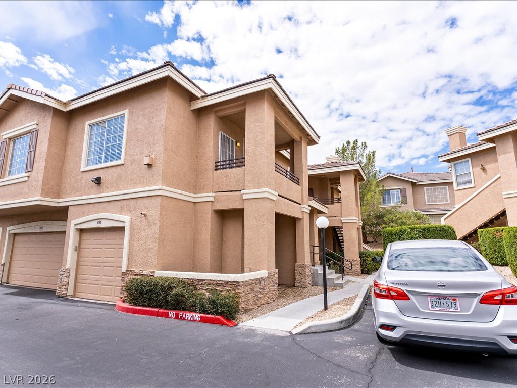 9901 Trailwood Drive 2083