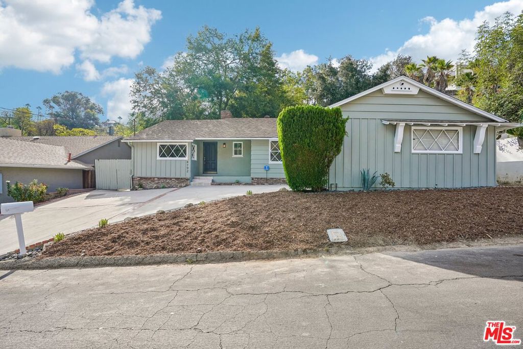 4792 Excelente Drive