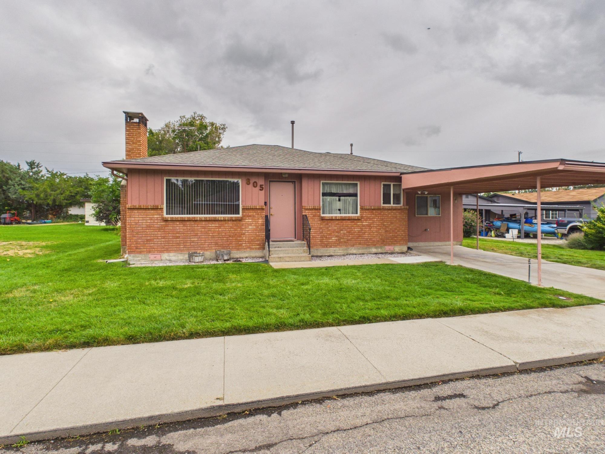 805 E 3rd., Emmett ID 83617