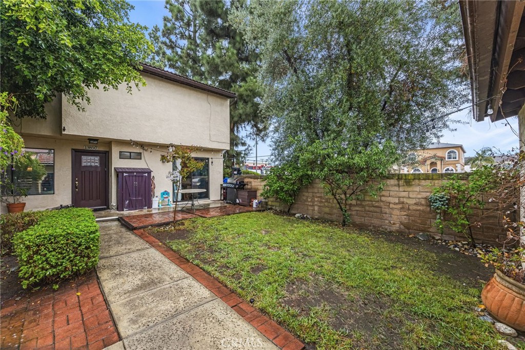 13850 Ramona