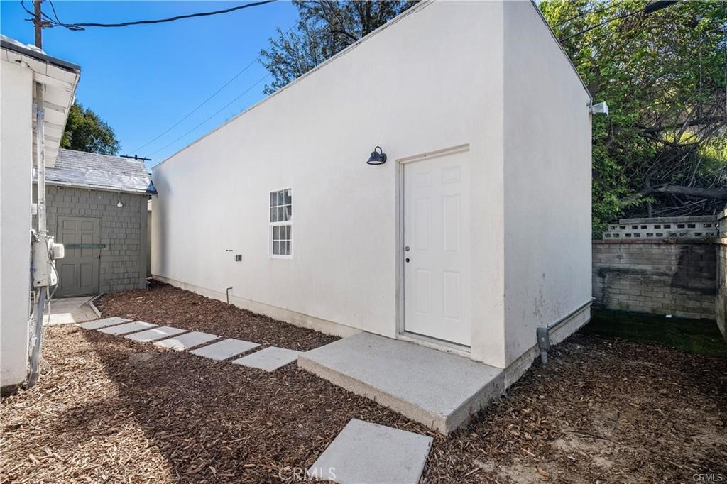 10808 Sarah Street