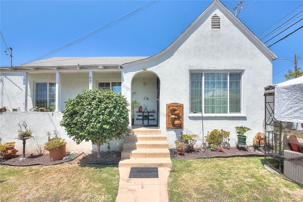 801 S Hicks Avenue