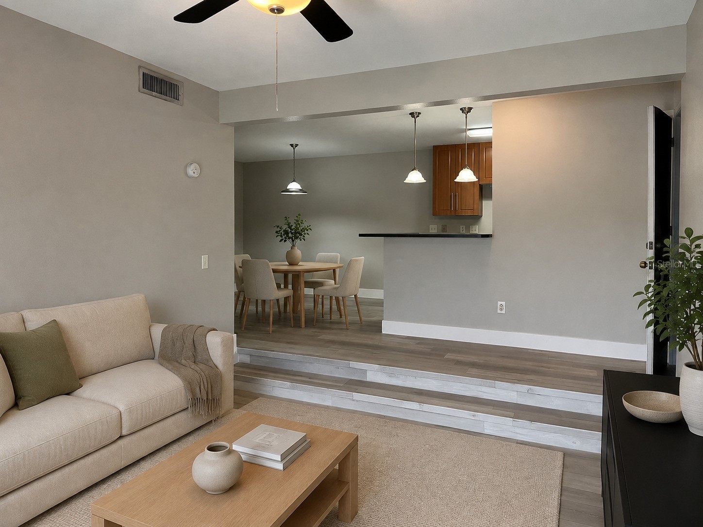 155 N PEARL LAKE CAUSEWAY 104