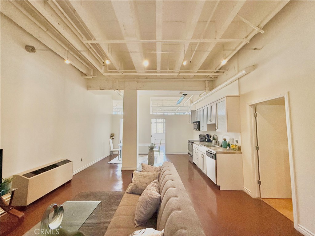 312 W 5th Street 701