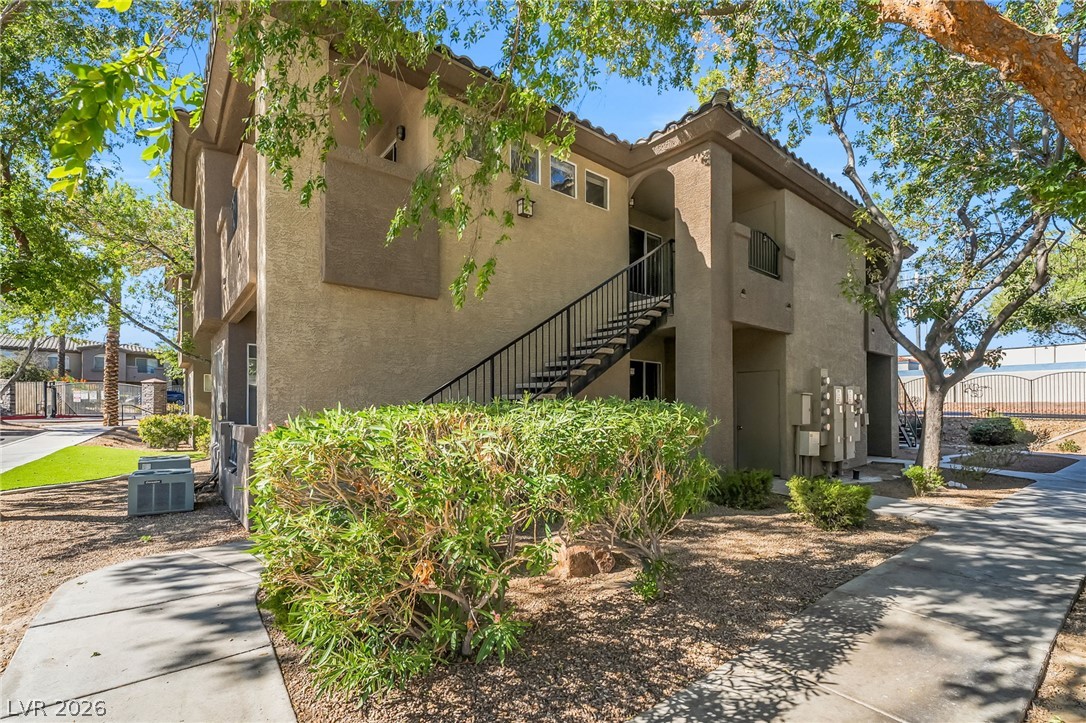 4400 South Jones Boulevard 1057