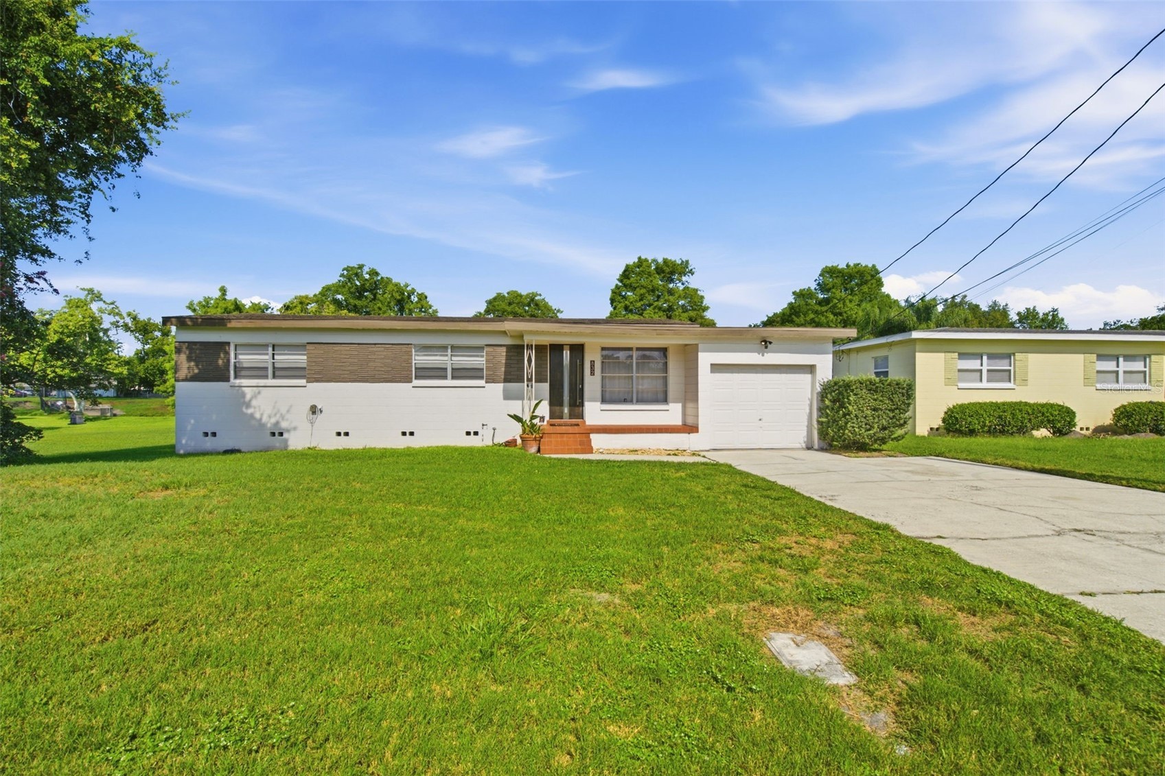 832 THALIA DRIVE