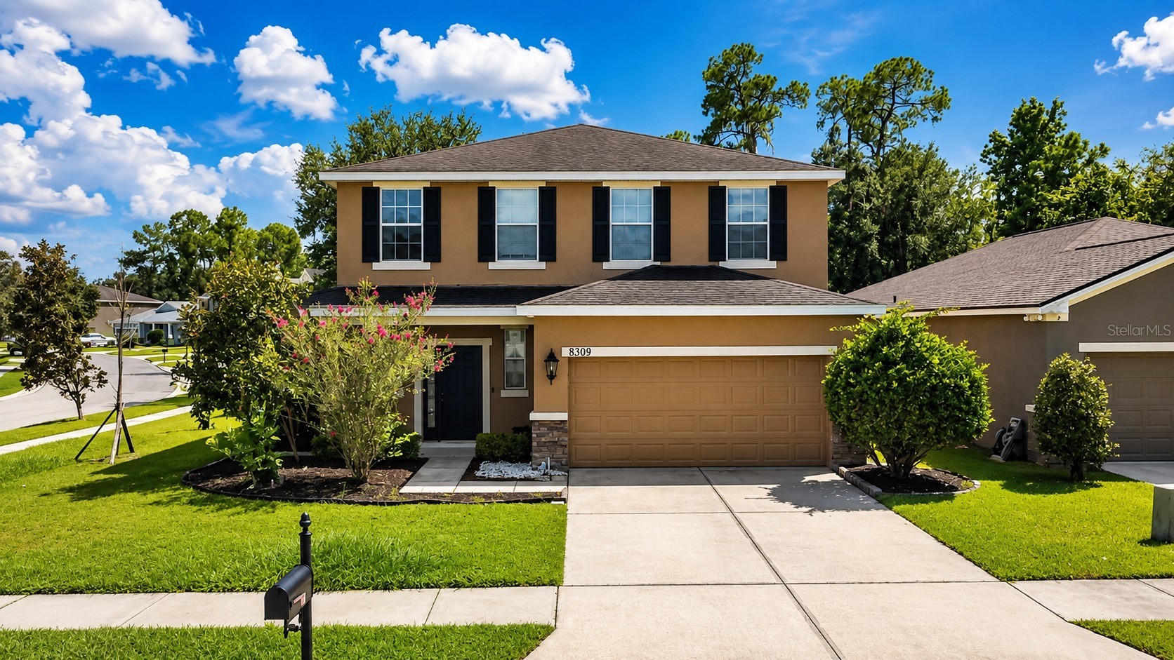 8309 TIDAL BREEZE DRIVE