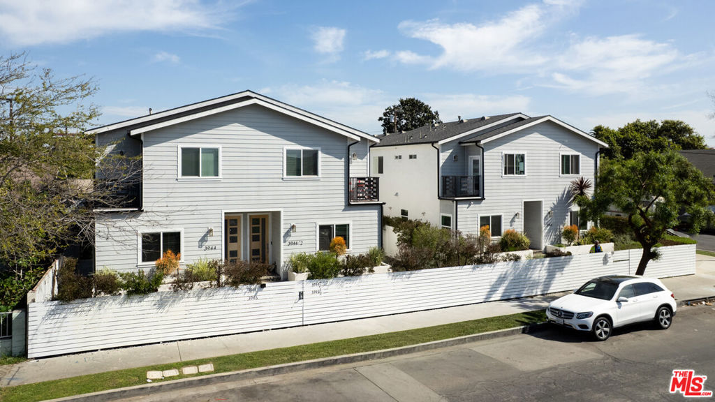 1135 Leighton Avenue