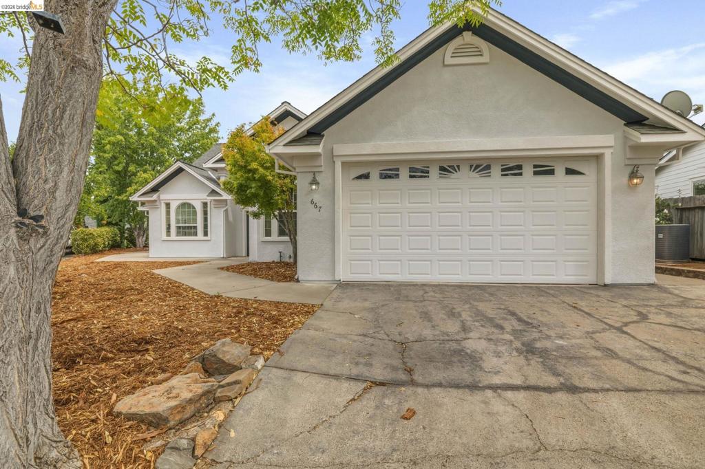667 Twilight Ct