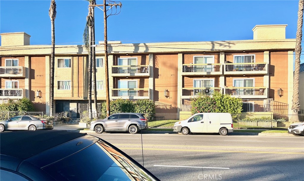 20327 Saticoy 304